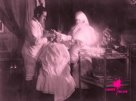 Sangre Fucsia 140 Cirugías y transformaciones Ágora Sol Radio